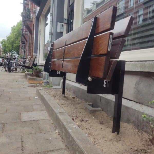 gevelbank xl met rugleuning Het Gevelbankje