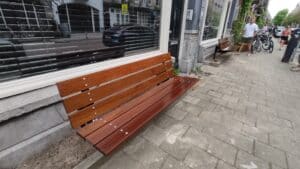 gevelbank xl met rugleuning Het Gevelbankje